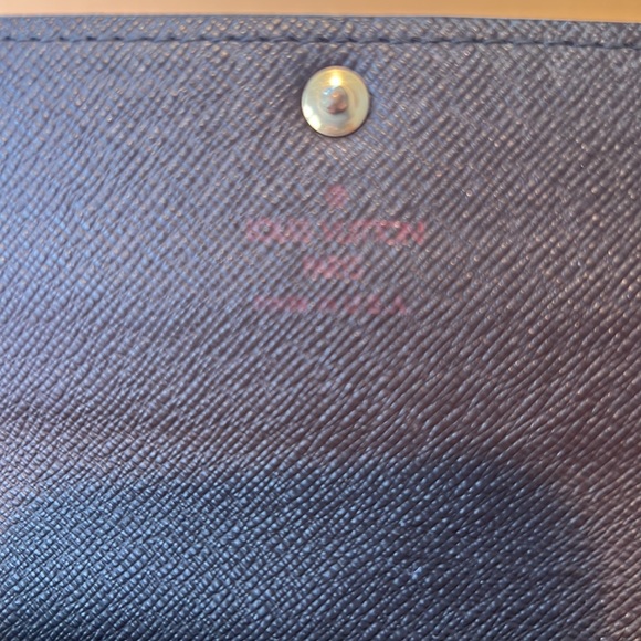 Louis Vuitton Porte Feuille Sara wallet 🤎🖤 - Picture 4 of 11